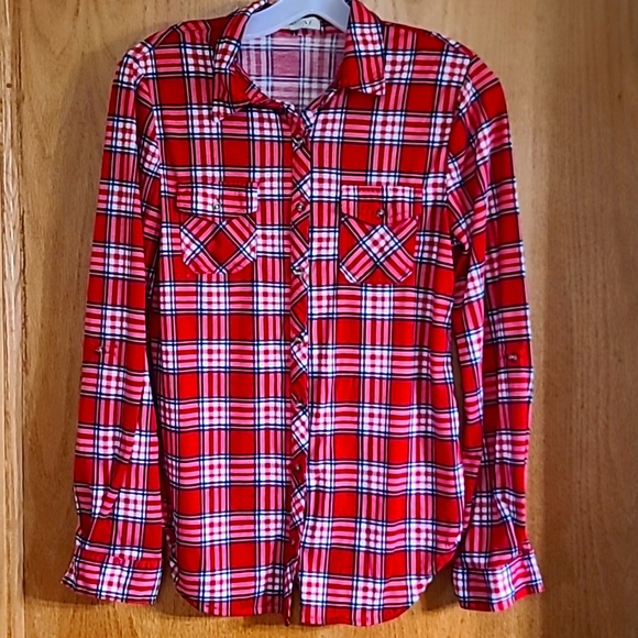 Passport Tops - Soft Thin Plaid Flannel